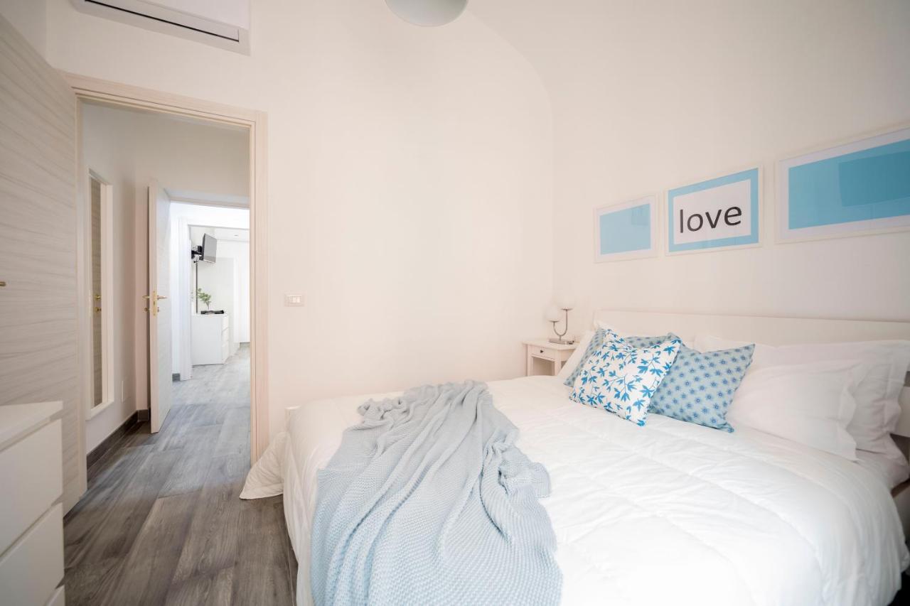 Flat 07 - New Opening, Rome